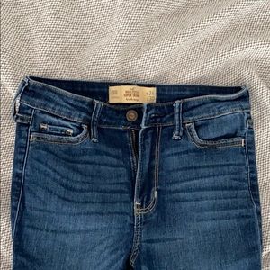 Hollister Super Skinny Hi Rise Jean